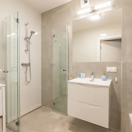 Horyzont -baltycka Przy Porcie -blisko Portu !!! * Kołobrzeg