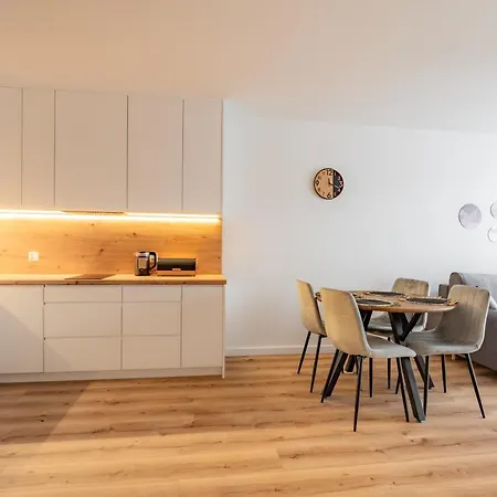 Horyzont -bałtycka Przy Porcie -blisko Portu !!!