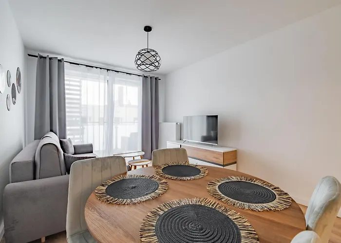 Horyzont -baltycka Przy Porcie -blisko Portu !!! * Колобжег